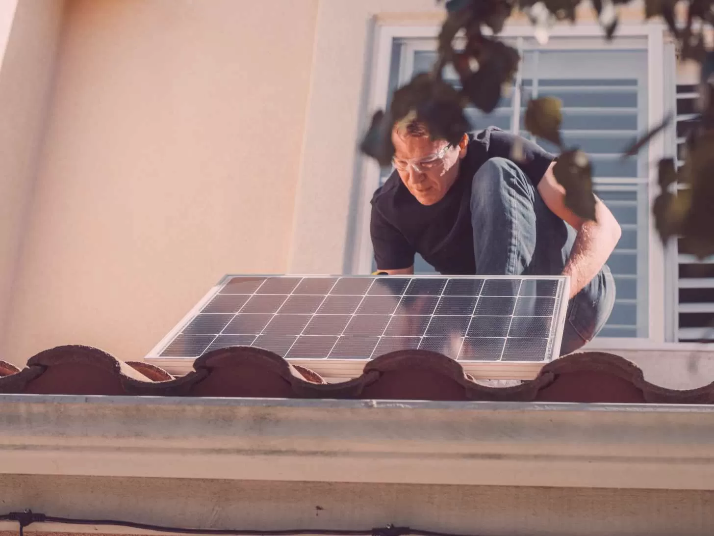 simulateur panneau solaire trouvez le meilleur rendement energetique.webp