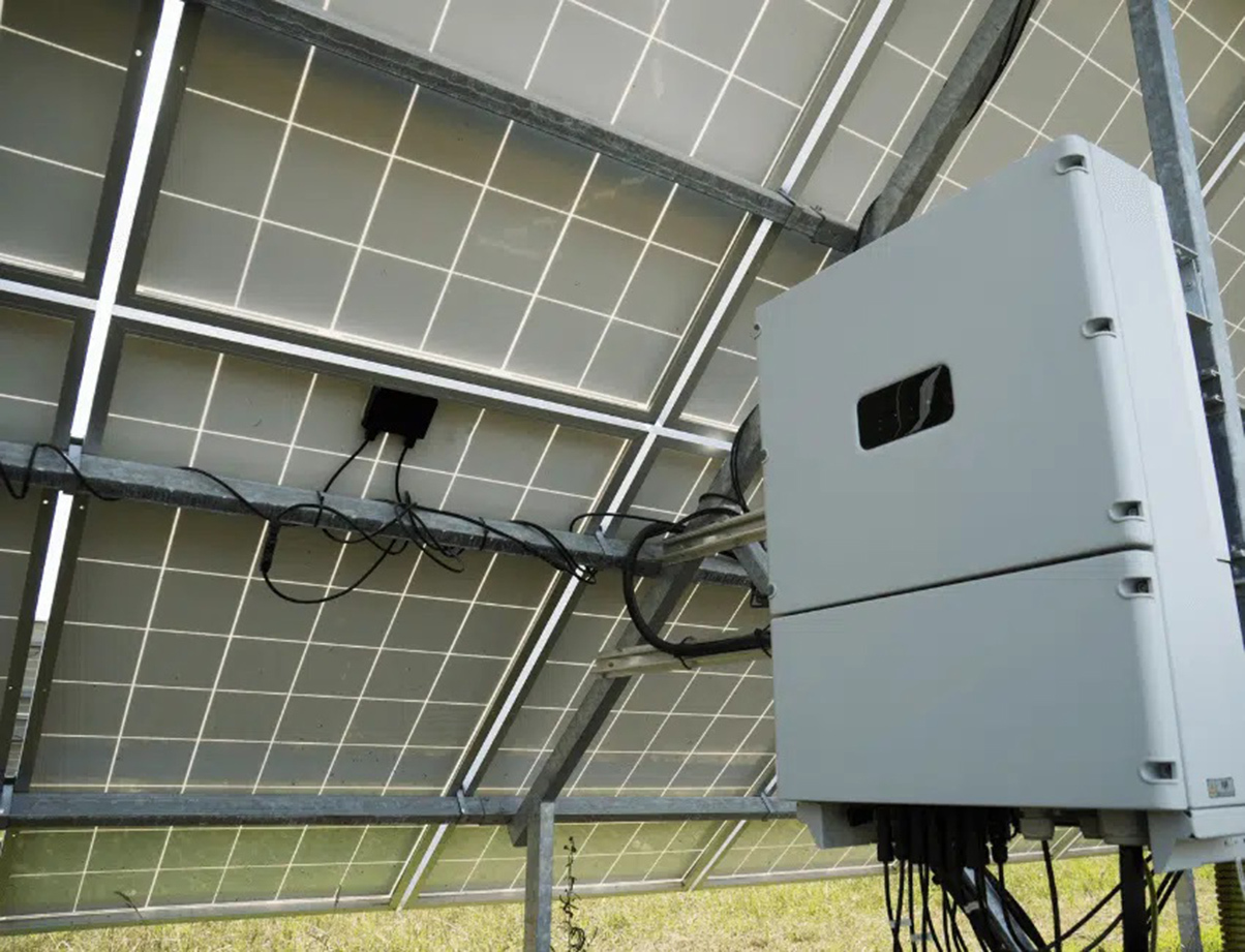 onduleur pour panneau solaire guide d achat et conseils pour choisir le meilleur.jpeg