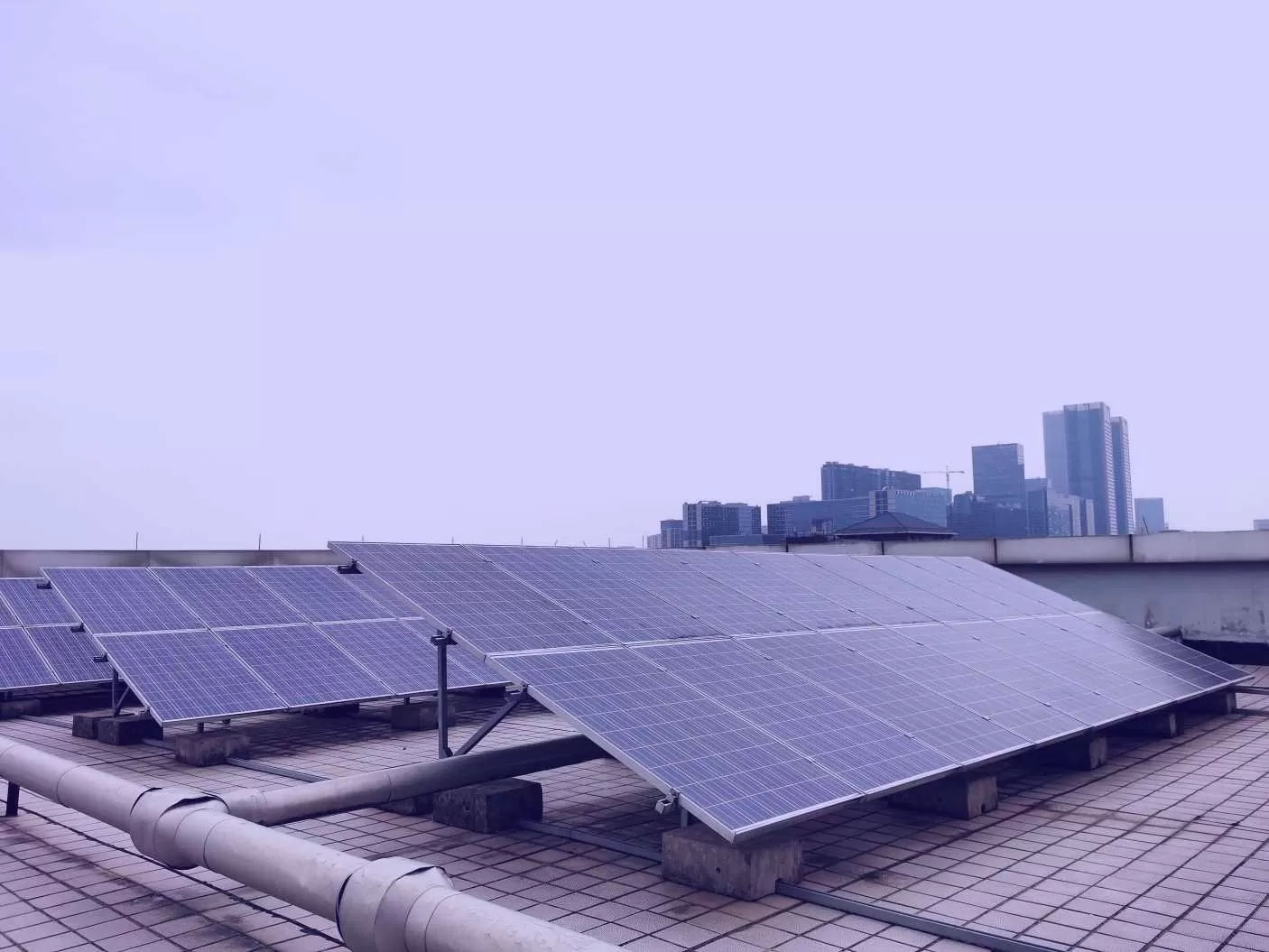 panneau solaire d occasion une alternative budgetaire pour une energie renouvelable.webp