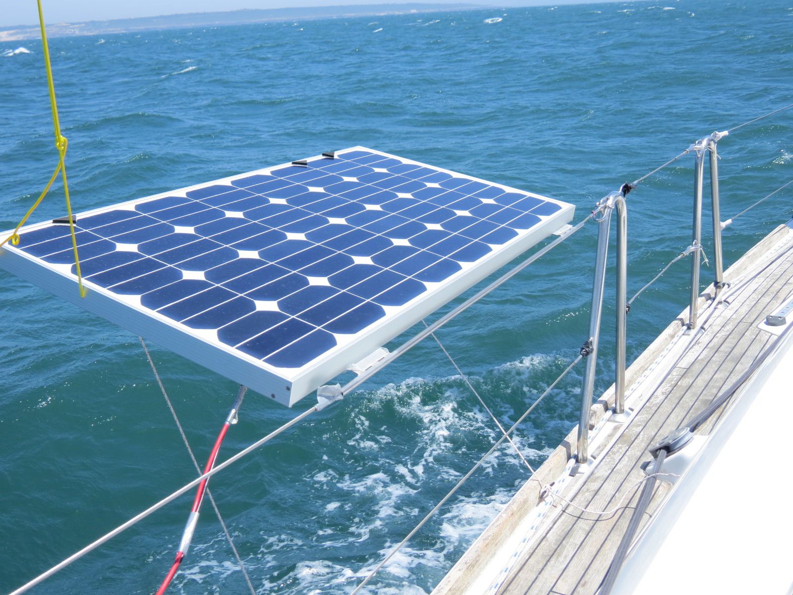 panneau solaire souple 500w caracteristiques avantages et integration dans vos projets.jpeg