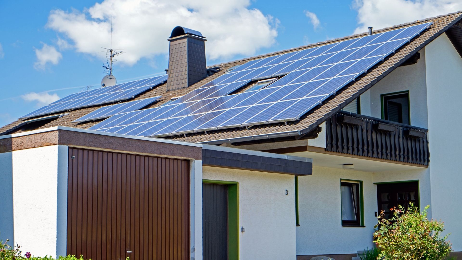 calcul de rendement des panneaux solaires comment evaluer la performance de votre installation.jpeg